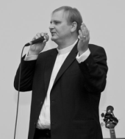 pastor Jarosław Bagiński