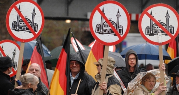 protest przeciwko islamizacji w Niemczech