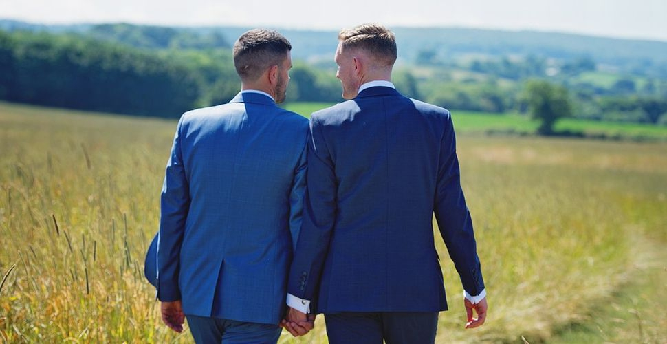 Paradoksalny wniosek: homoseksualne pary biorące ślub to... tradycjonaliści