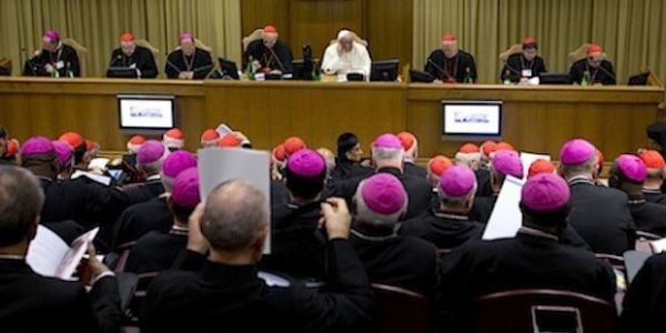 Watykański synod zagłosował, co dalej z homoseksualistami i rozwodnikami w Kościele