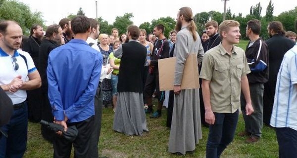 protest prawosławnych przeciwko ewangelicznej misji