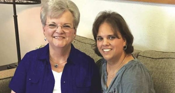 Laura Perry (po prawej) i jej matka Francine