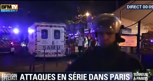 Paryż wieczorem po zamachach