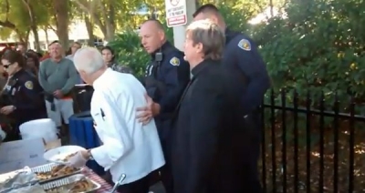 Arnold Abbott zatrzymany przez policję