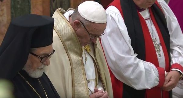papież Franciszek z przedstawicielami gr. Kościoła prawosławnego i Kościoła anglikańskiego