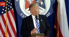 Donald Trump przemawia do amerykańskiej Polonii