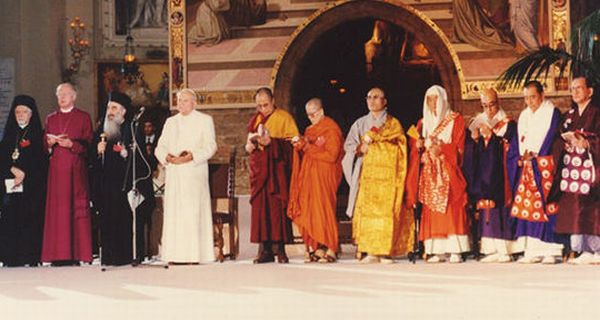 Jan Paweł II z przedstawicielami innych religii w Asyżu